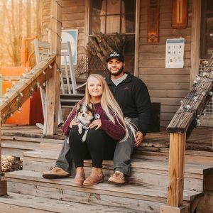 Meet your Posher, Whitley